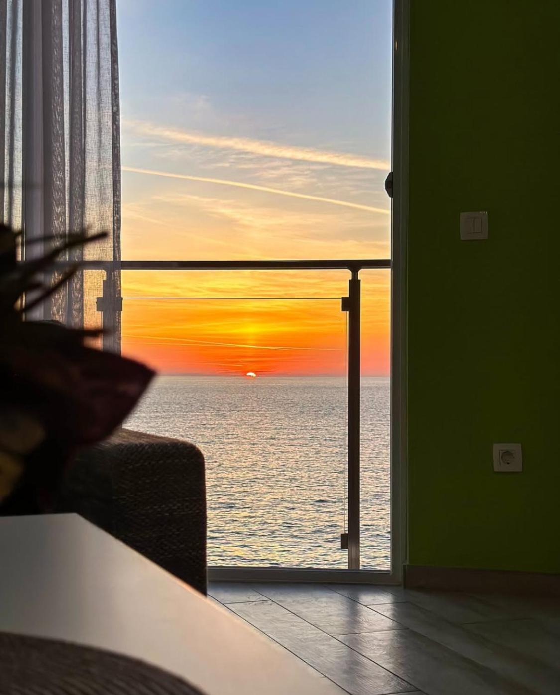 Paradise Beachfront View 1 บาร์ ภายนอก รูปภาพ